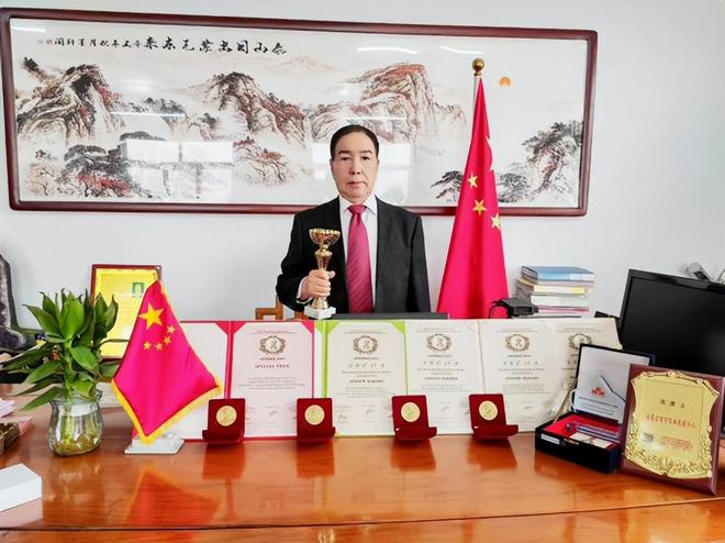 “阿基米德” 金奖加